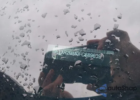 2015 Nissan Pathfinder Platinum/S/Sl/Sv z USA, uszkodzony, nr VIN 5N1AR2MM0FC689639